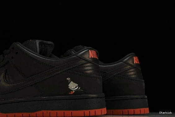 Pigeon Black Low Nike SB Dunk 883232-008 1104